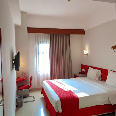Brothers Inn Solo Baru Hotels near HARTONO Mall Solo