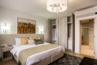 Yaya Hotel & Apartments