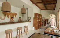 Amber Lombok Beach Resort - spa