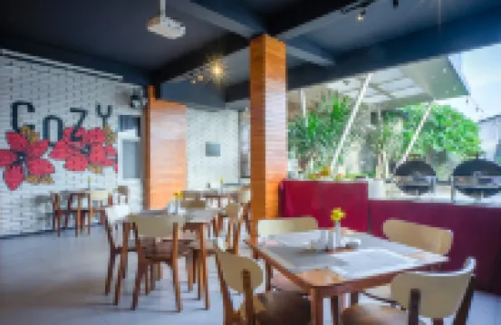 Triizz Hotel Semarang