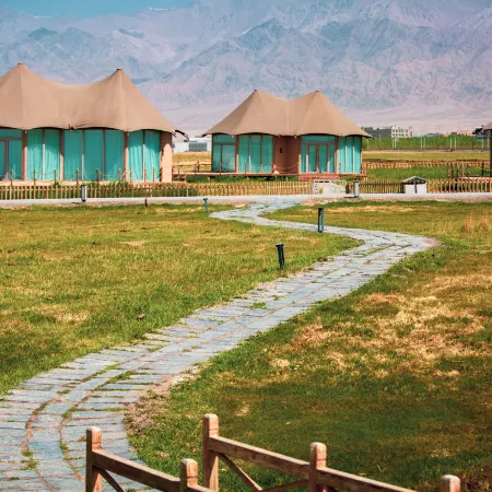 Da Qaidam Wild Luxury Hotel | City of Light & Shadow