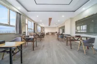 Elan Hotel（PuYang WanDa Plaza）
