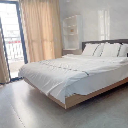 Lufeng Dequan Apartment