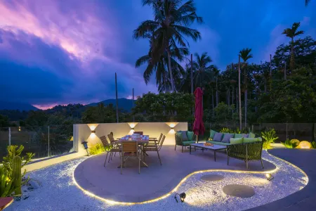 Twin Homestay (Wanning Shimeiwan Tourism Highway) Отели рядом с достопримечательностью «Huarun Shimeiwan Beach»