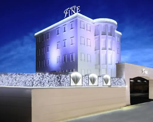 Hotel Fine Garden Okayama I Hotel dekat Stasiun Senoo