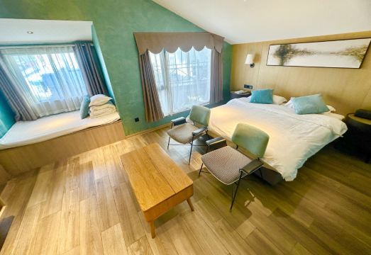 West Lake Begonia Art Homestay 실내 인테리어 예시