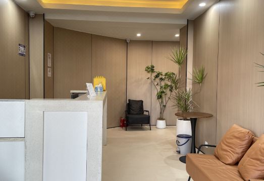 Jinhui Fashion Hotel Hotel Overview