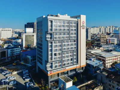 Best Western PLUS Jeonju Hotel Hotels near Jeonju Hanok Village