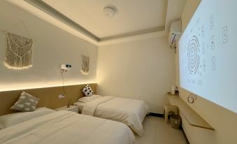 Shuiyun Forest B&B (Kaifeng Long Live Mountain Martial Arts City)
