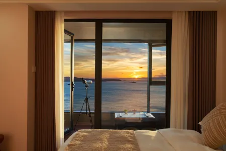 Zhujiajian Xinyu Sea View Resort Hotel (Zhujiajian Centipede Zhi Wharf Branch)