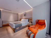 SKYBIRD Hotel (Hangzhou West Lake Hefang Street) Hotels near Shangcheng