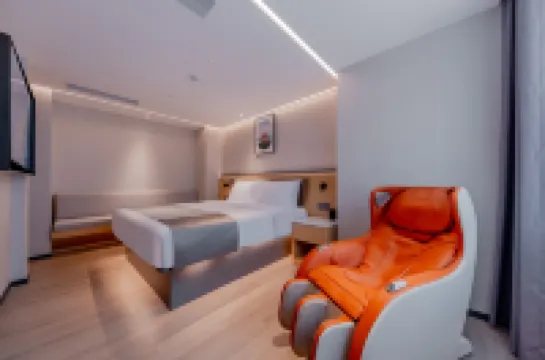 嘉虹酒店(杭州西湖河坊街店) 鄰近清河坊街的酒店