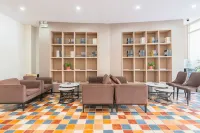 Jinghe Fashion Hotel