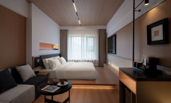 SFEEL DESIGNER HOTEL(Old Town of Lijiang Store)