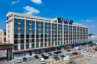 Bali Island Hotel (Jinghu Expressway Zhaoyuan Interchange)