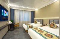 Dunhuang Yuntian Yingbin Hotel