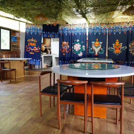 Danba Jiaju Veteran Inn