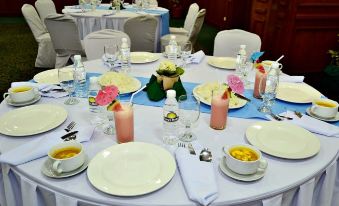 Real Family Hotel (formerly Days Hotel Batangas)