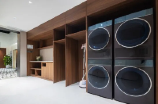 XiangYang Ramada Encore