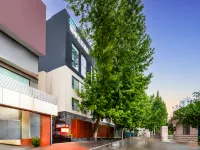 Manting Garden | Moko Hidden Courtyard Hotel (Jinan Quancheng Plaza Daming Lake) Отели рядом с достопримечательностью «Источник Heihu»