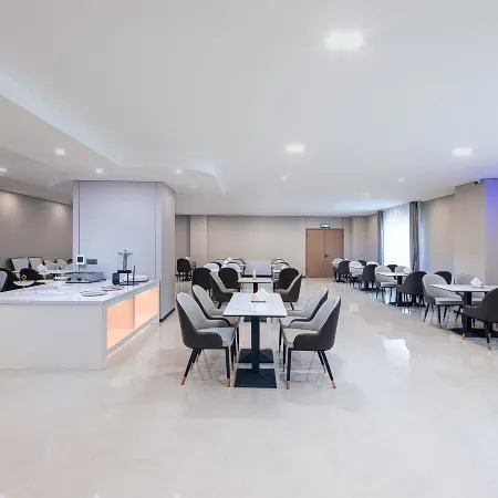 WA XU GRAND HOTEL
