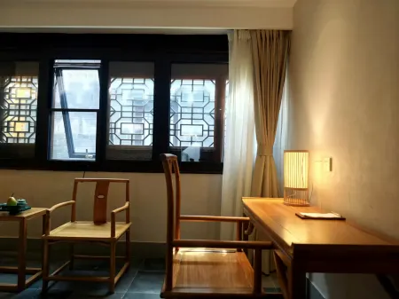 Qinhuai Ten Miles · Former Residence of Empress Jiajing of the Ming Dynasty · Xingyuan Hotel