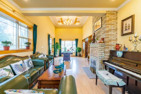 Shanghai hi time holiday home party villa Отели рядом с достопримечательностью «Shanghai International Studies University (Wenxiang Road)»