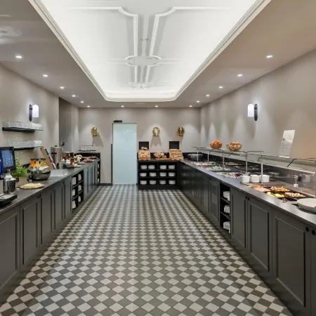 Hotel Astoria Vienna, Curio Collection by Hilton