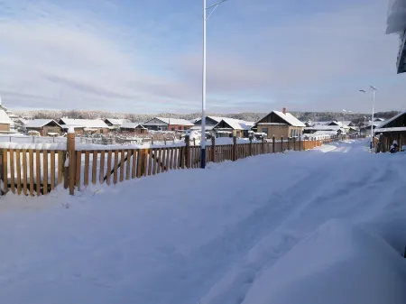Mohe Wenjun Farmhouse