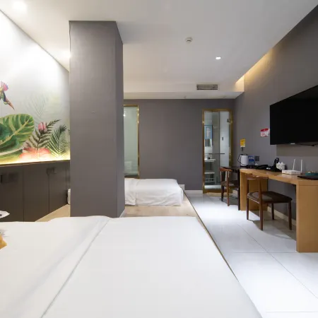 Yilong Yunshang Time Light Luxury Homestay
