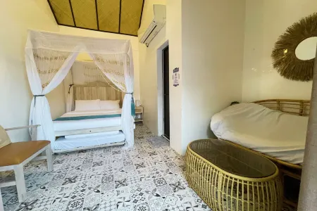 The Beach Calatagan Mediterraneo powered by Cocotel Отели в г. Калатаган