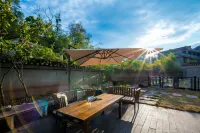 Fenghuang Wanli Aya Homestay