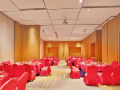 富平綠地鉑驪ホテル 富平のホテル