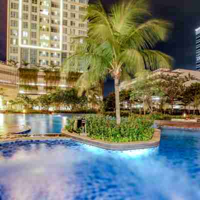 Staycation Jakarta - Kensington Royal Suites Hotel Exterior