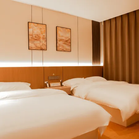 Chu Yue Hotel (Xiangyang East Station Branch)
