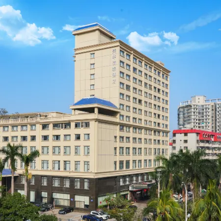Meahood Herton Hotel