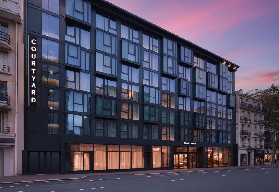 Courtyard By Marriott Paris Porte De Versailles Issy les Moulineaux Courtyard By Marriott Paris Porte De Versailles Issy les Moulineaux