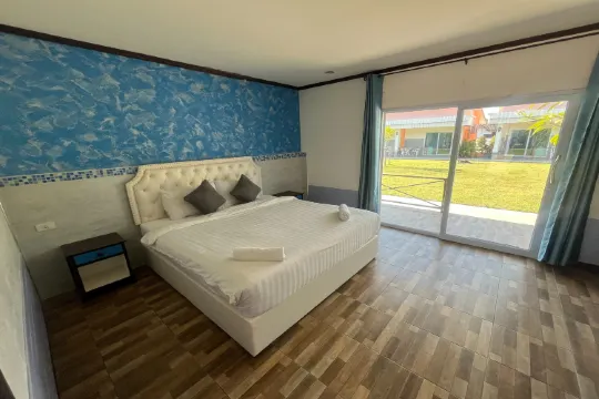 ห้องสแตนดาร์ด เตียงใหญ่ 1 เตียง