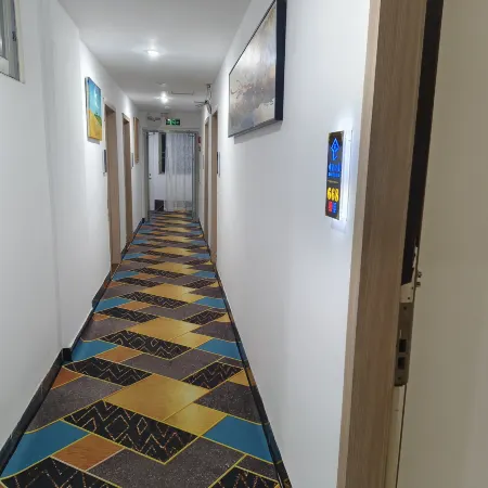 Zhang Ying Hotel Отели рядом с достопримечательностью «Железнодорожная станция Чжанмутоу»