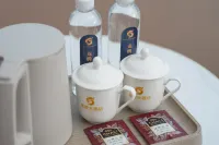 LONG  TENG  HOTEI Hotels in Kaiyang