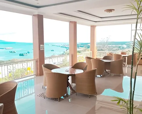 Three B Villa & Resto Banyuwangi Public Areas Photos