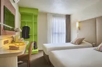 Campanile Lyon Centre - Berges du RHÔNE Hotels in der Nähe von L’arbre à fleurs. Flower Tree, Jeong Hwa Choi