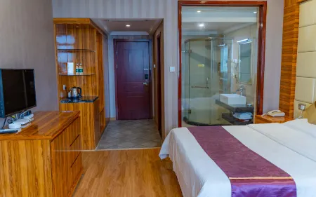 Four Seasons Hotel De'an Отели в г. Дэань