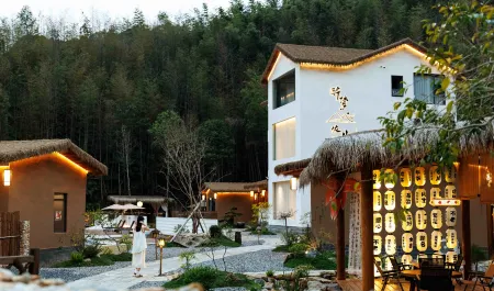 Longmen Drunken Dream Yishan Jing Homestay