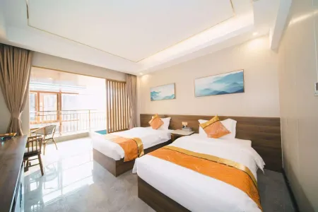 Yinmu Private Hot Spring Homestay (Gupo Mountain Tourism Resort Distribution Center) Отели рядом с достопримечательностью «Shibashuiyuan Ecological Scenic Spot»