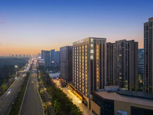 JI Hotel (Yueyangdong Railway Station Olympic Sports Center)