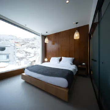 The most affordable accommodation that provides 24-hour free oxygen inhalation and floor heating