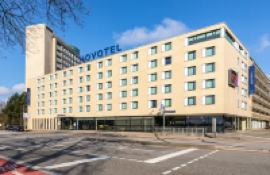 Novotel Hamburg City Alster Hotels near Hamburger Kunsthalle