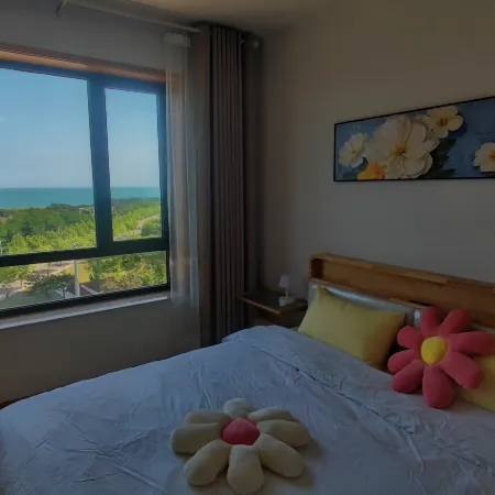 Golf Scenic Apartment (Huaihe Road)