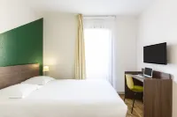 Aparthotel Adagio Access Carrières-Sous-Poissy Các khách sạn ở Poissy
